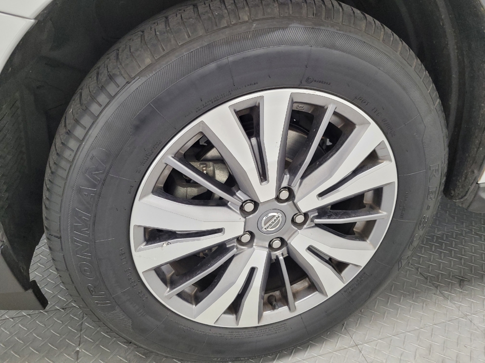 2019 Nissan Pathfinder SL - Photo 24