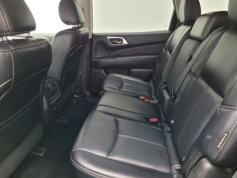 2019 Nissan Pathfinder SL - Photo 14