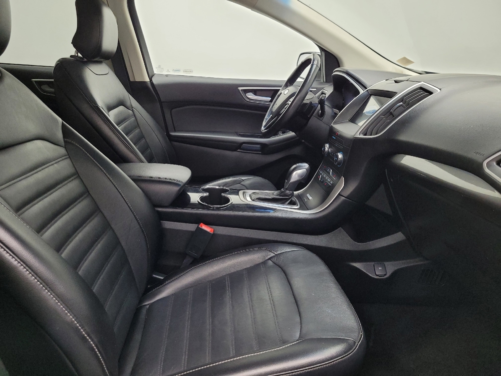 2017 Ford Edge SEL - Photo 16