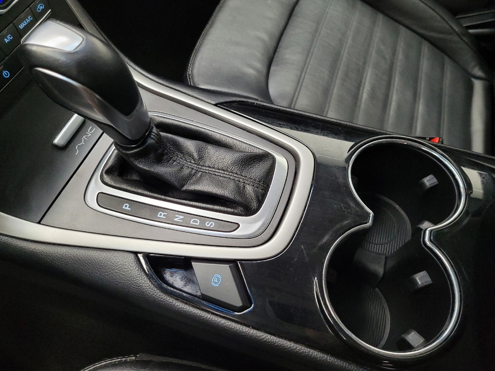2017 Ford Edge SEL - Photo 20