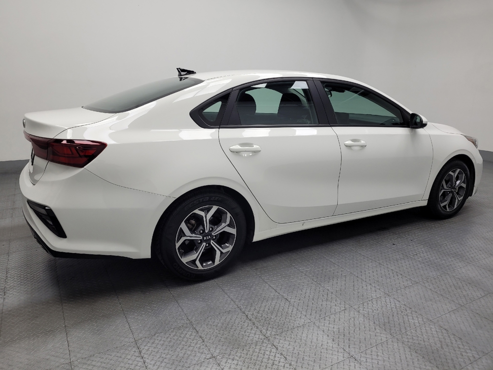 2019 Kia FORTE LXS - Photo 8