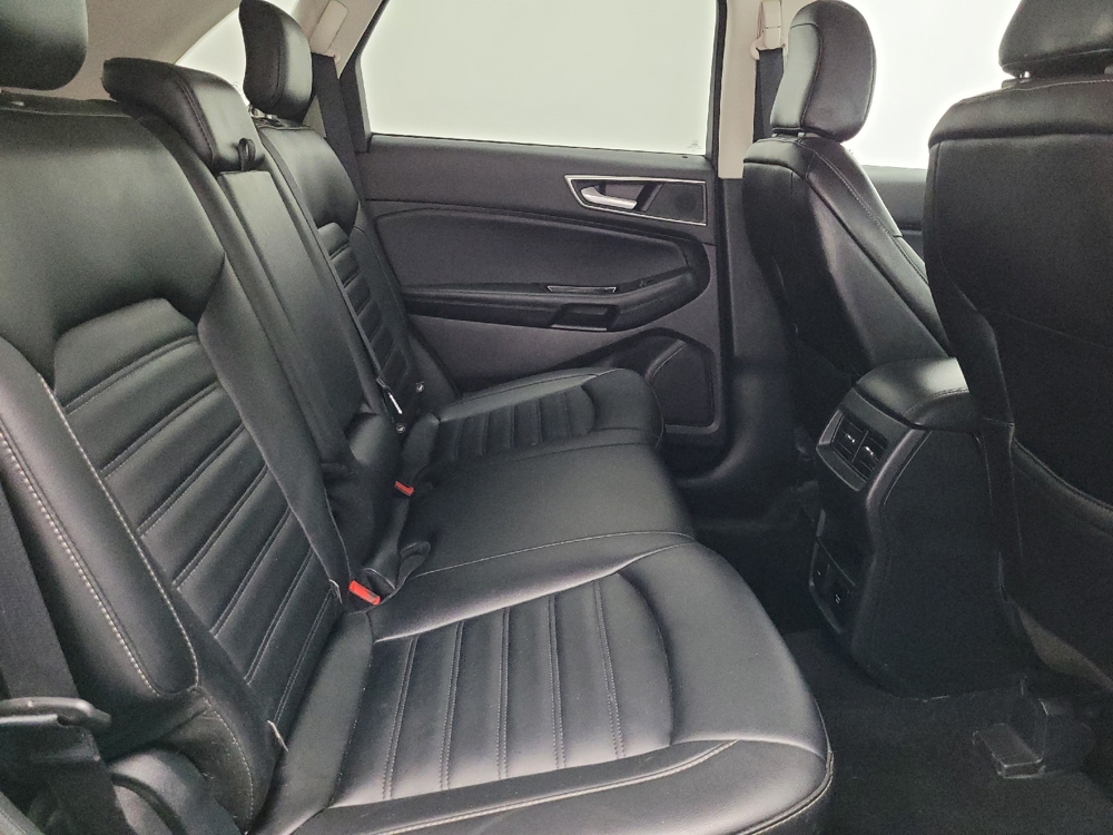 2020 Ford Edge SEL - Photo 15