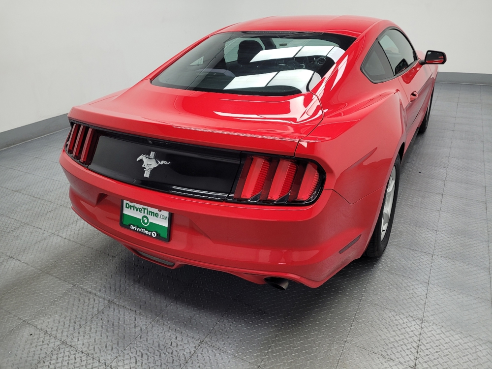 2017 Ford Mustang V6 - Photo 6