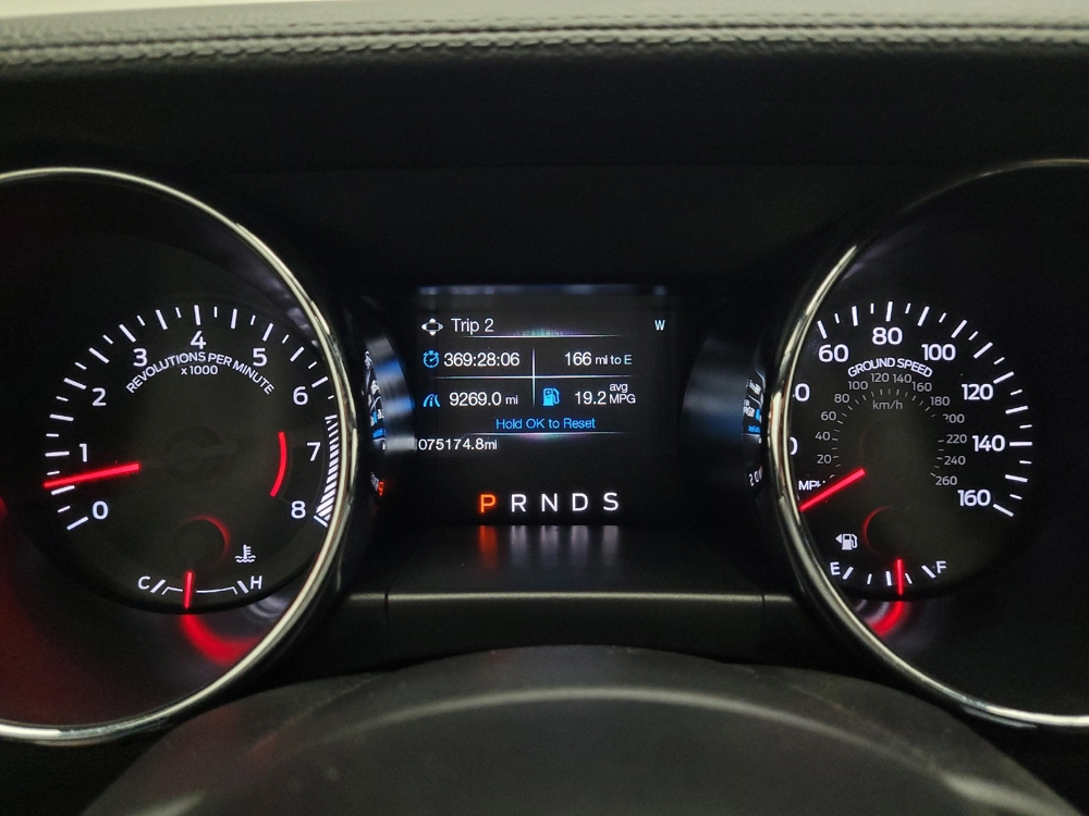 2017 Ford Mustang V6 - Photo 18