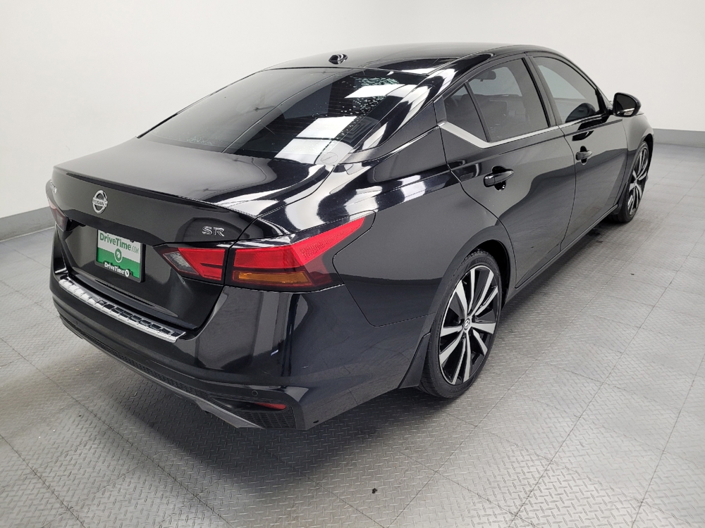 2022 Nissan Altima SR - Photo 8