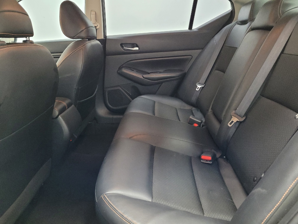 2022 Nissan Altima SR - Photo 14