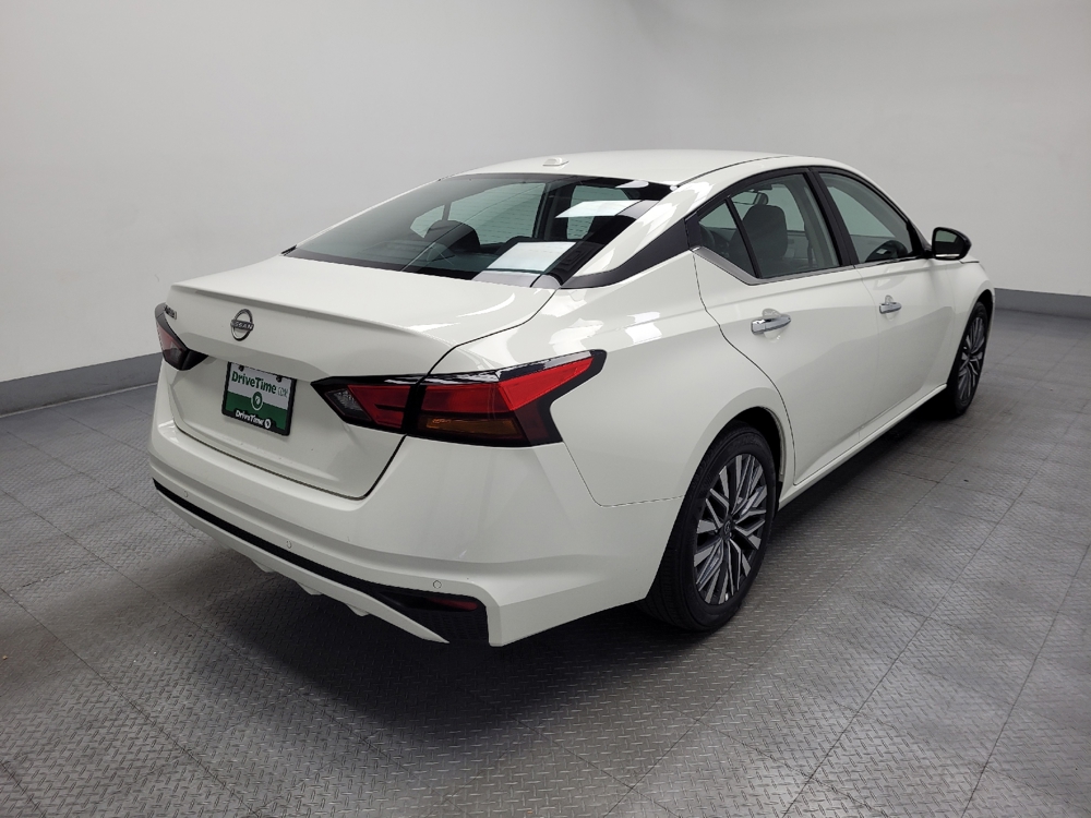 2025 Nissan Altima SV - Photo 7