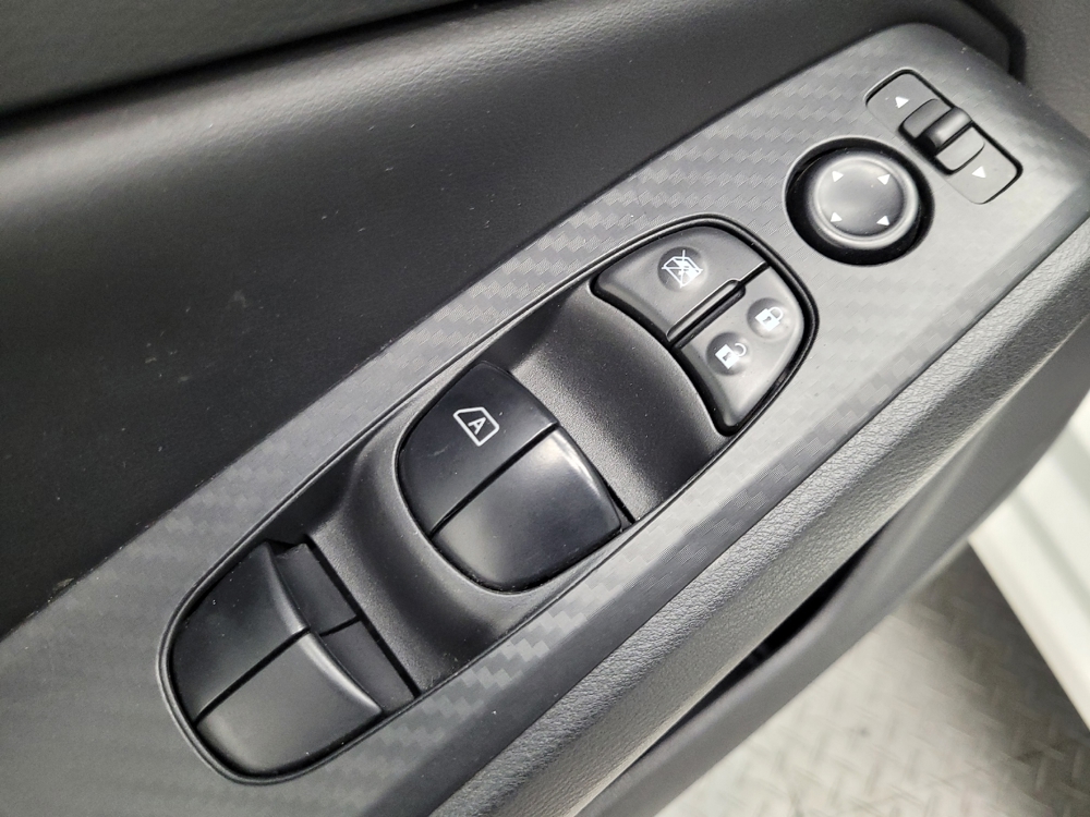 2025 Nissan Altima SV - Photo 21