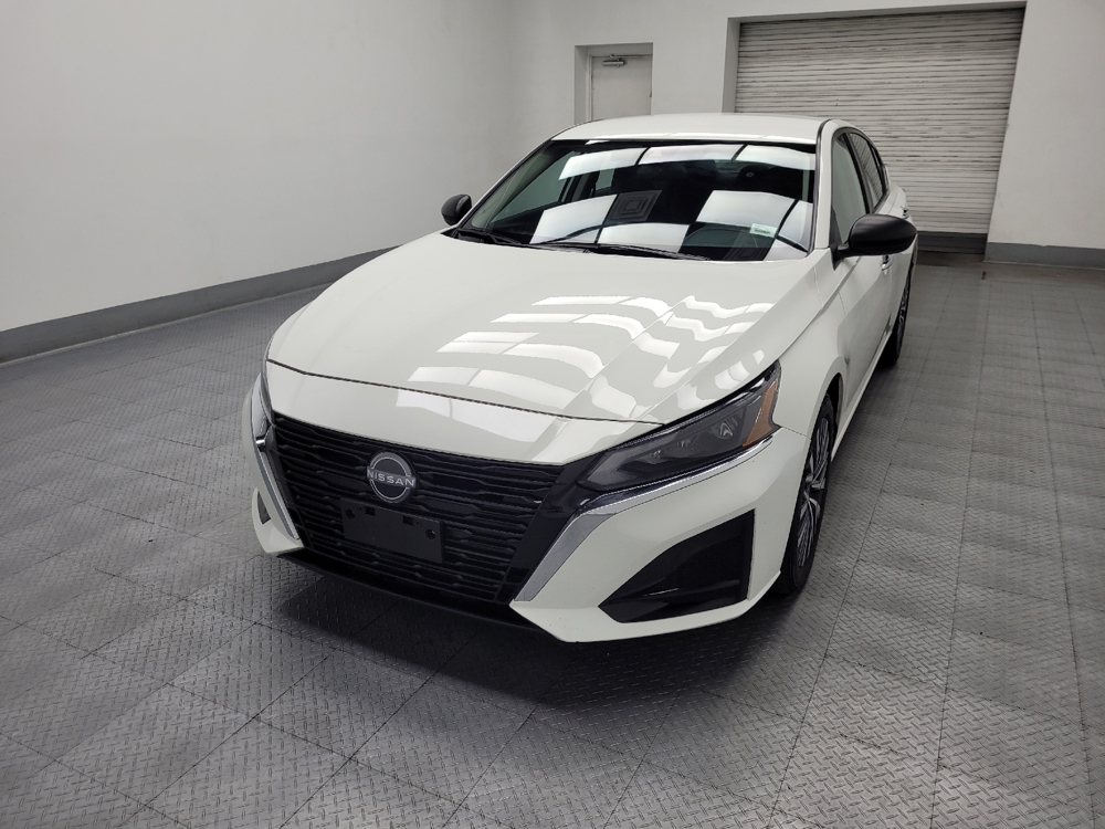 2025 Nissan Altima SV - Photo 12