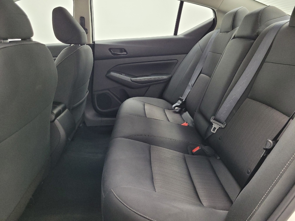 2025 Nissan Altima SV - Photo 14