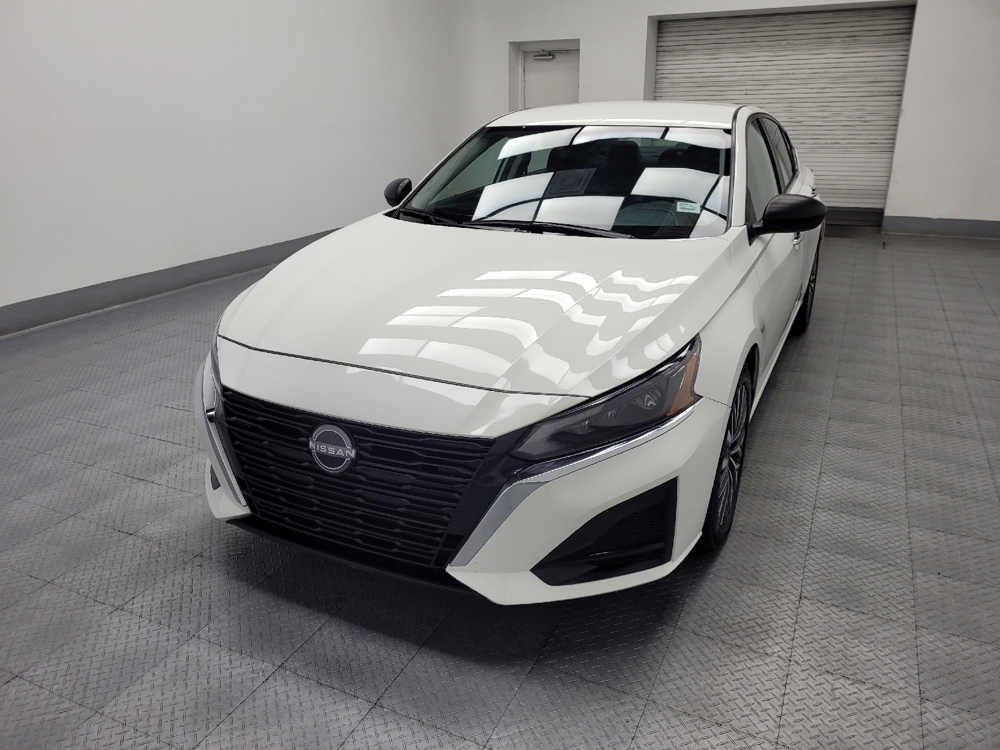 2025 Nissan Altima SV - Photo 12