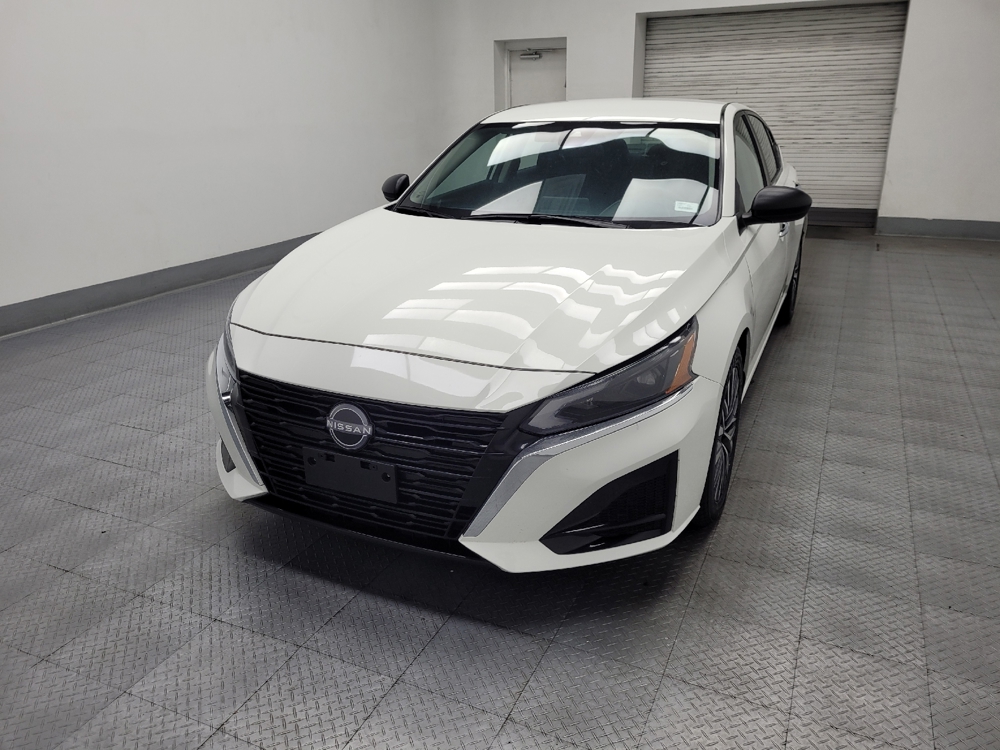 2025 Nissan Altima SV - Photo 12