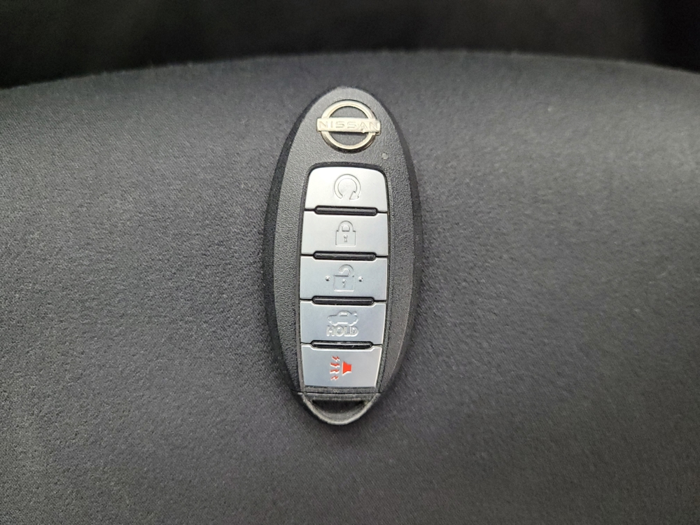 2025 Nissan Altima SV - Photo 25