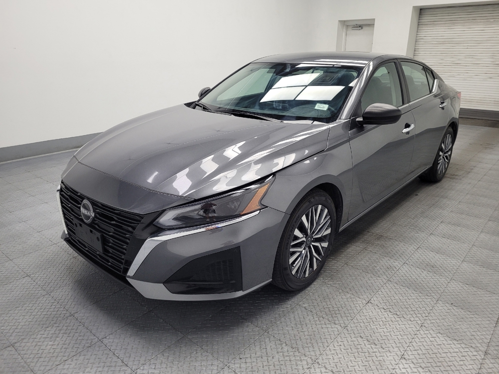 2025 Nissan Altima