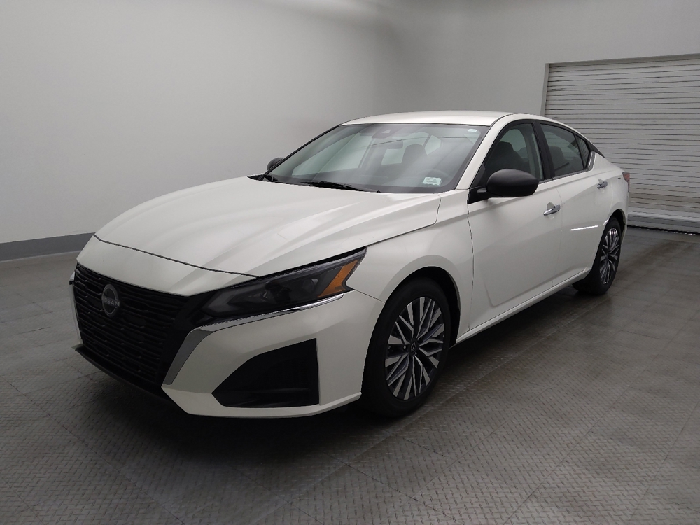 2025 Nissan Altima