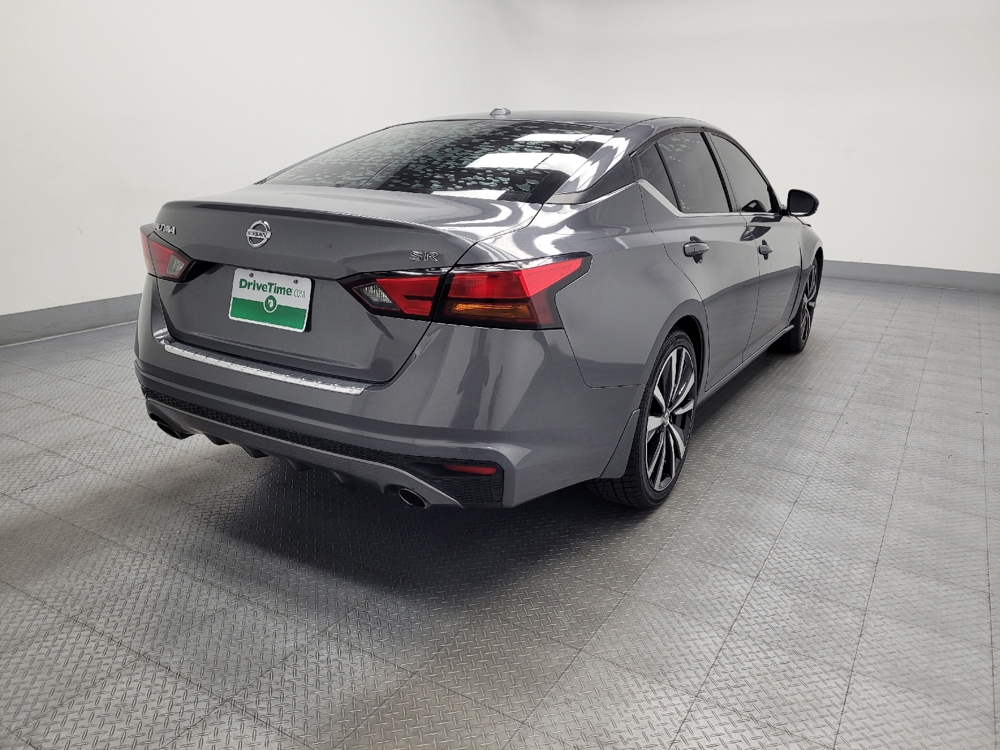 2019 Nissan Altima SR - Photo 7