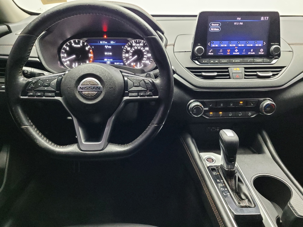 2019 Nissan Altima SR - Photo 17
