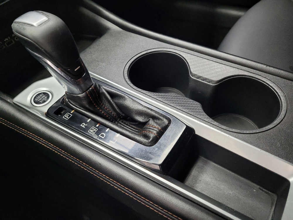 2019 Nissan Altima SR - Photo 20