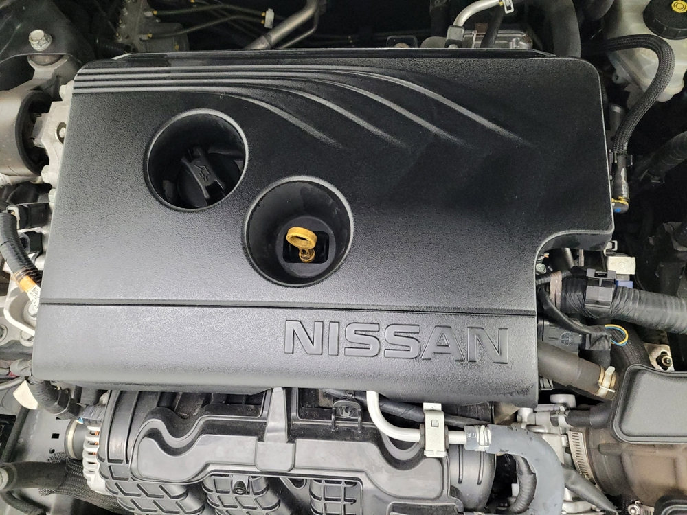 2019 Nissan Altima SR - Photo 23