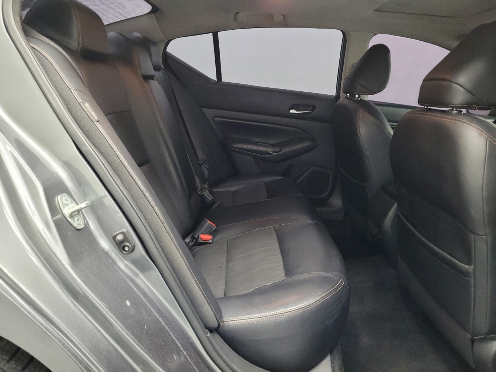 2019 Nissan Altima SR - Photo 15