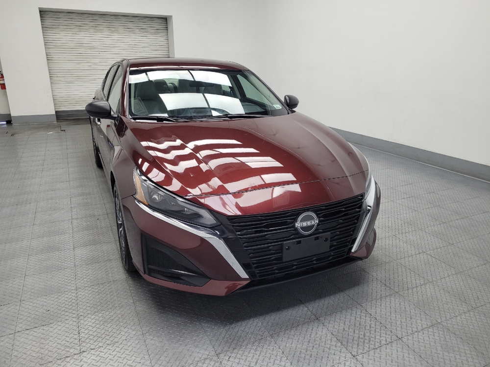 2025 Nissan Altima SV - Photo 11