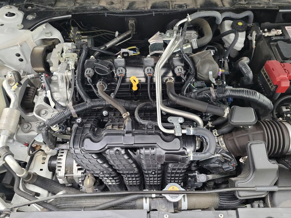 2025 Nissan Altima SV - Photo 23