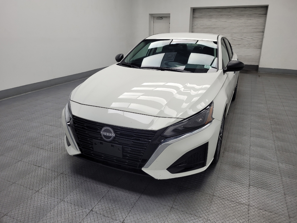2025 Nissan Altima SV - Photo 12