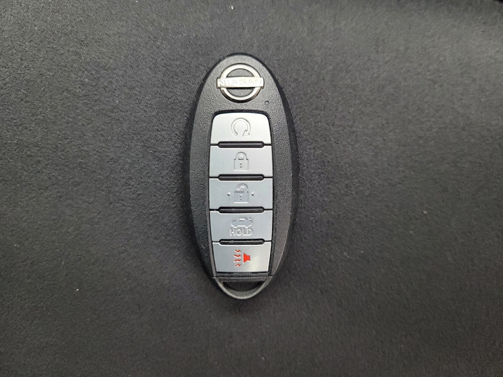 2025 Nissan Altima SV - Photo 25