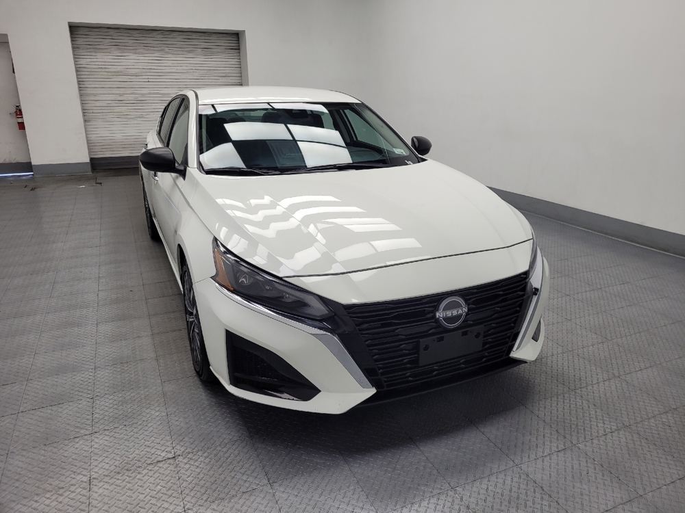2025 Nissan Altima SV - Photo 11