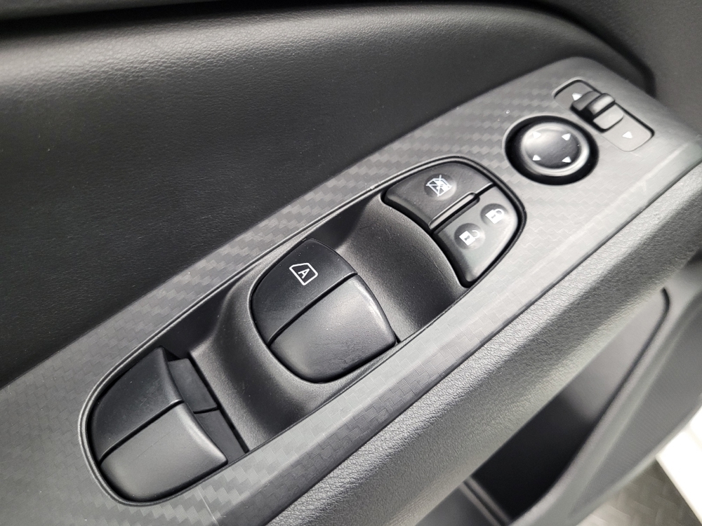 2025 Nissan Altima SV - Photo 21