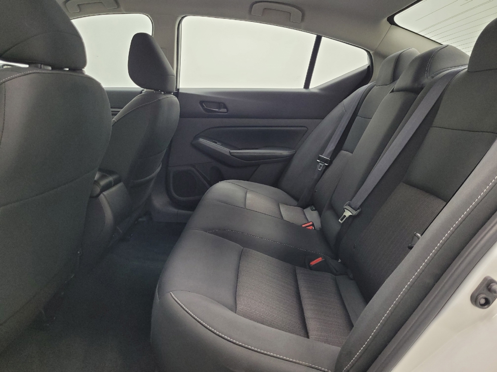 2025 Nissan Altima SV - Photo 14