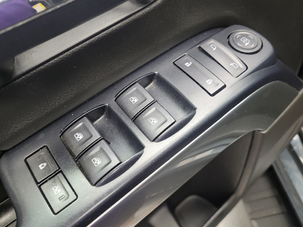 2018 Chevrolet Silverado 1500 LT - Photo 21