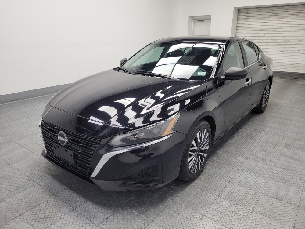 2025 Nissan Altima