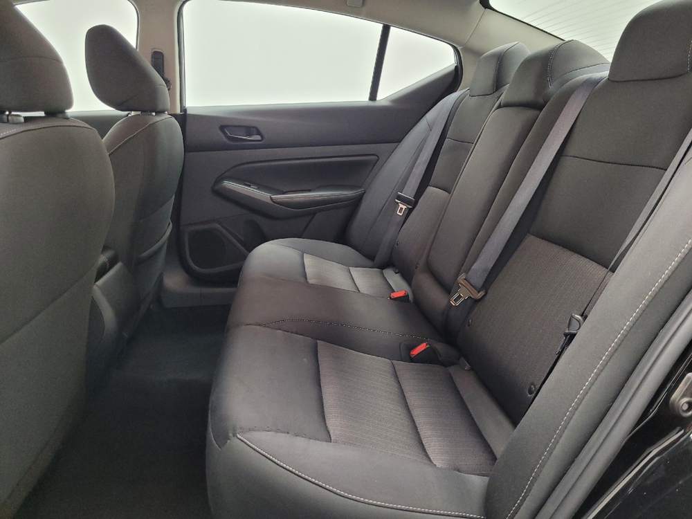2025 Nissan Altima SV - Photo 14