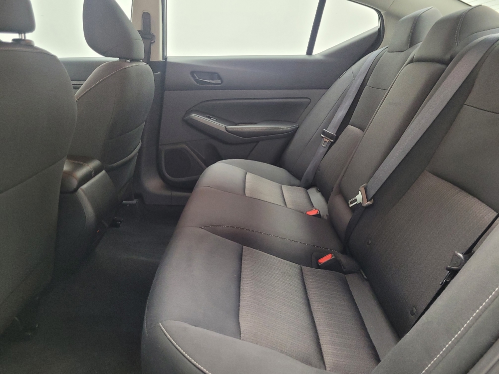 2025 Nissan Altima SV - Photo 14