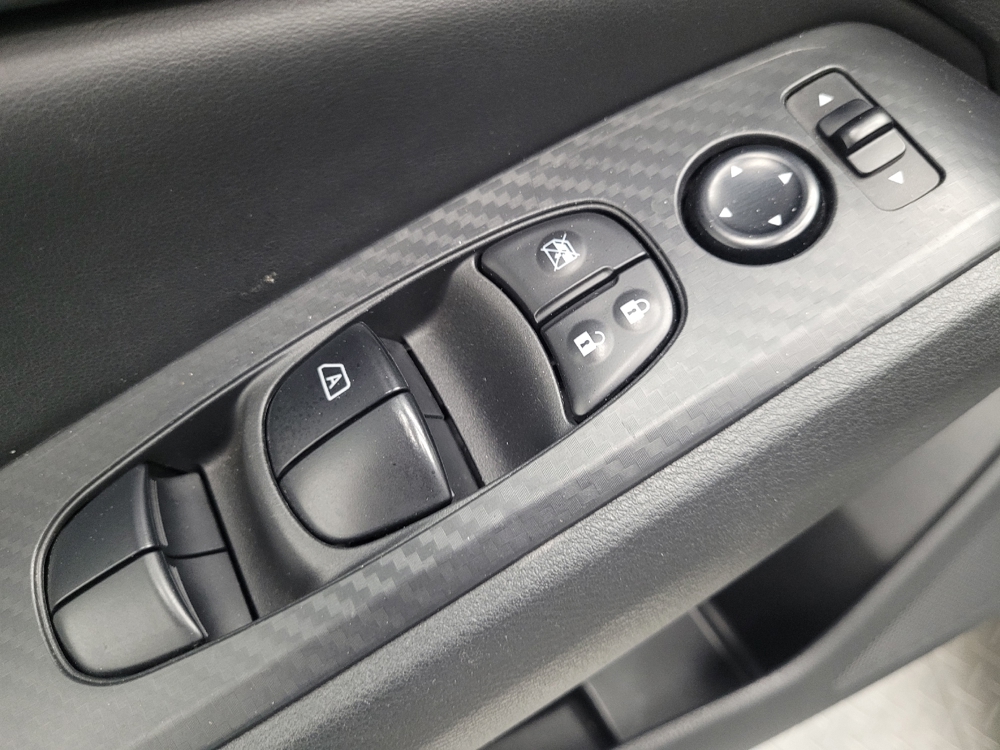 2025 Nissan Altima SV - Photo 21