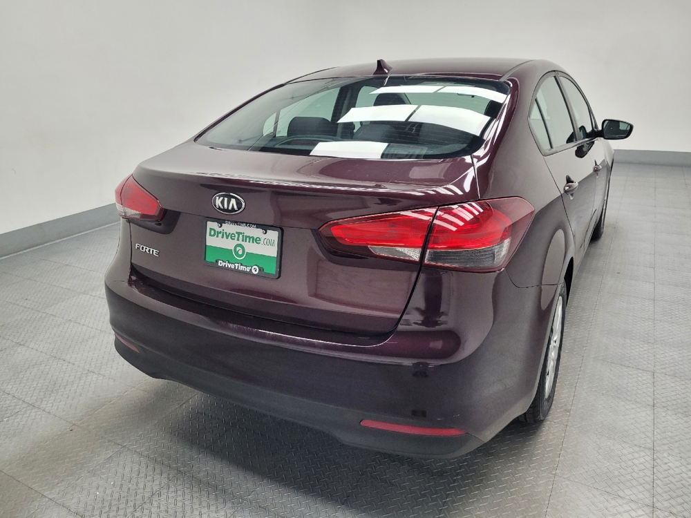 2017 Kia Forte LX - Photo 6