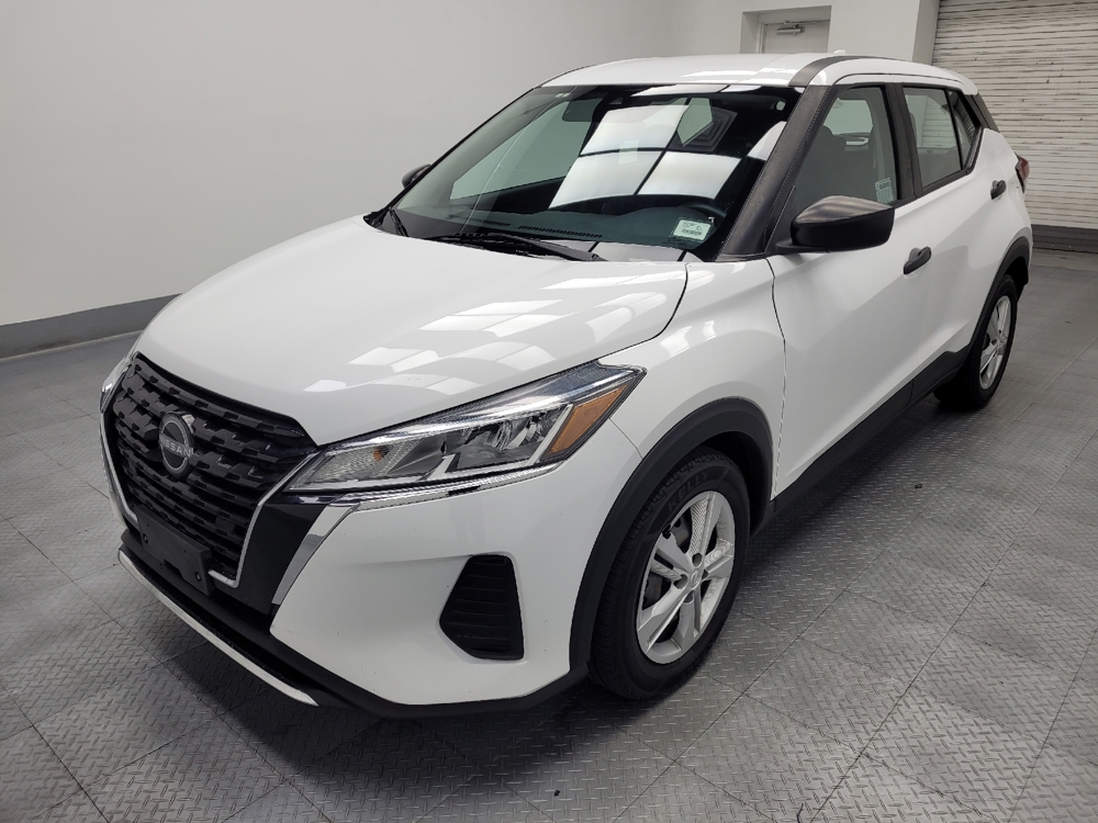 2023 Nissan Kicks S