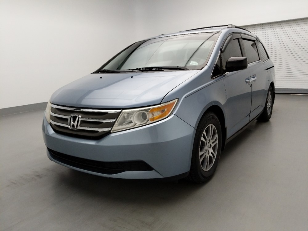 Used 2011 Honda Odyssey Driver Front Bumper