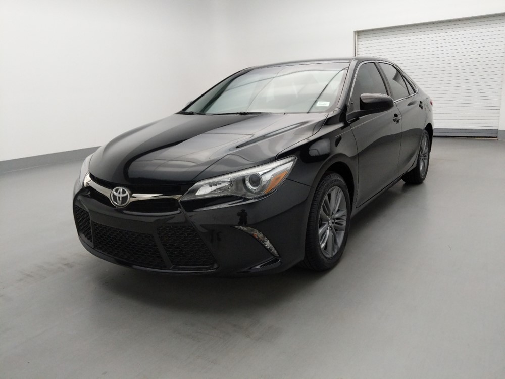 Used 2017 Toyota Camry Driver Front Bumper
