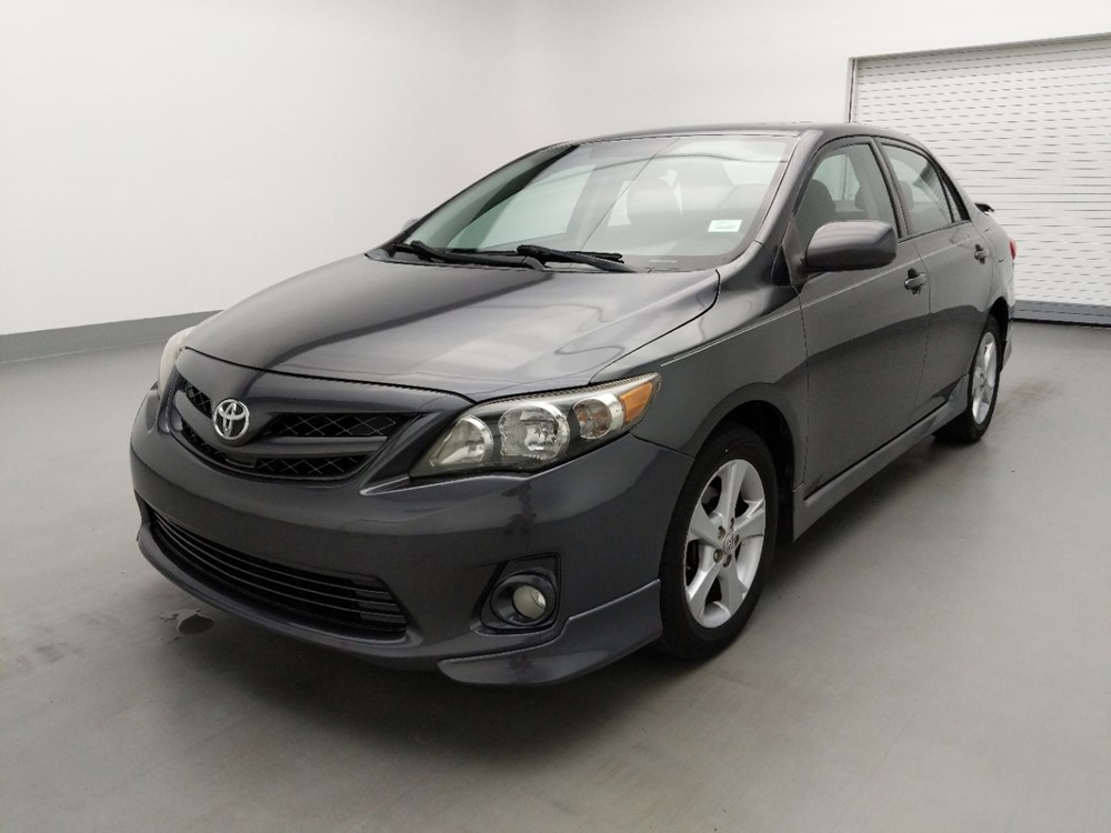 Used 2011 Toyota Corolla Driver Front Bumper