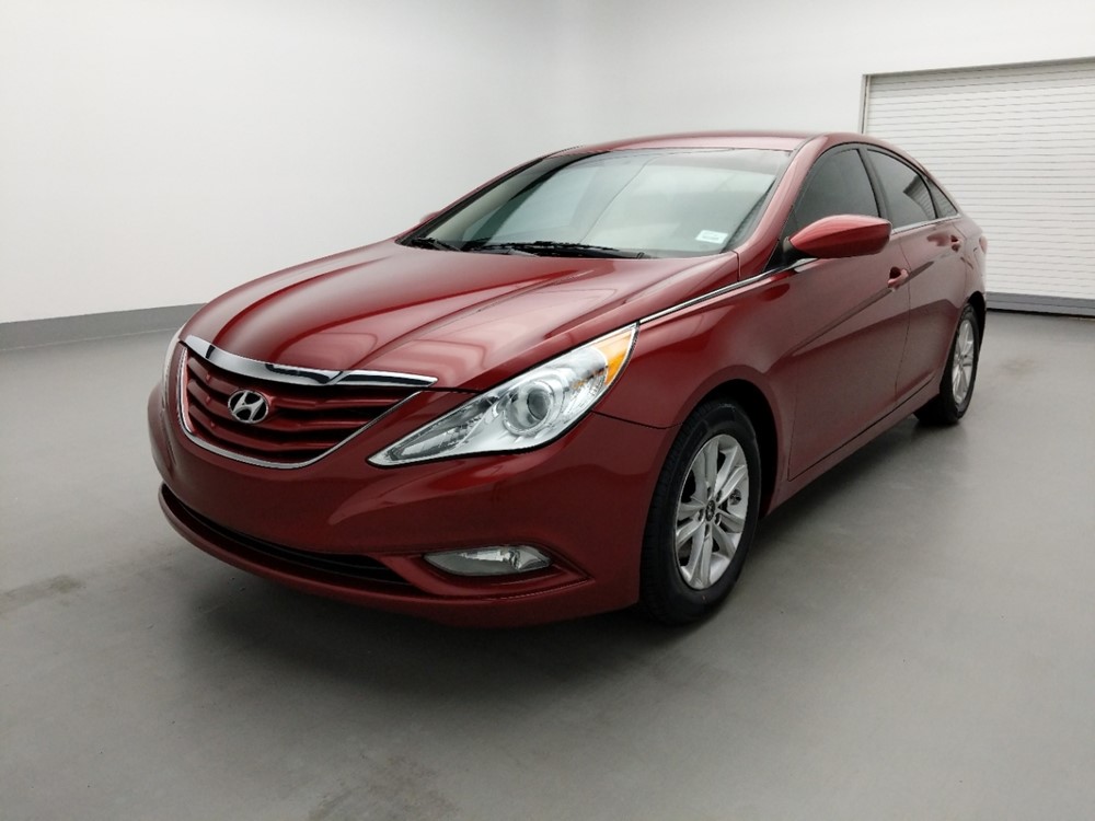 Used 2013 Hyundai Sonata Driver Front Bumper