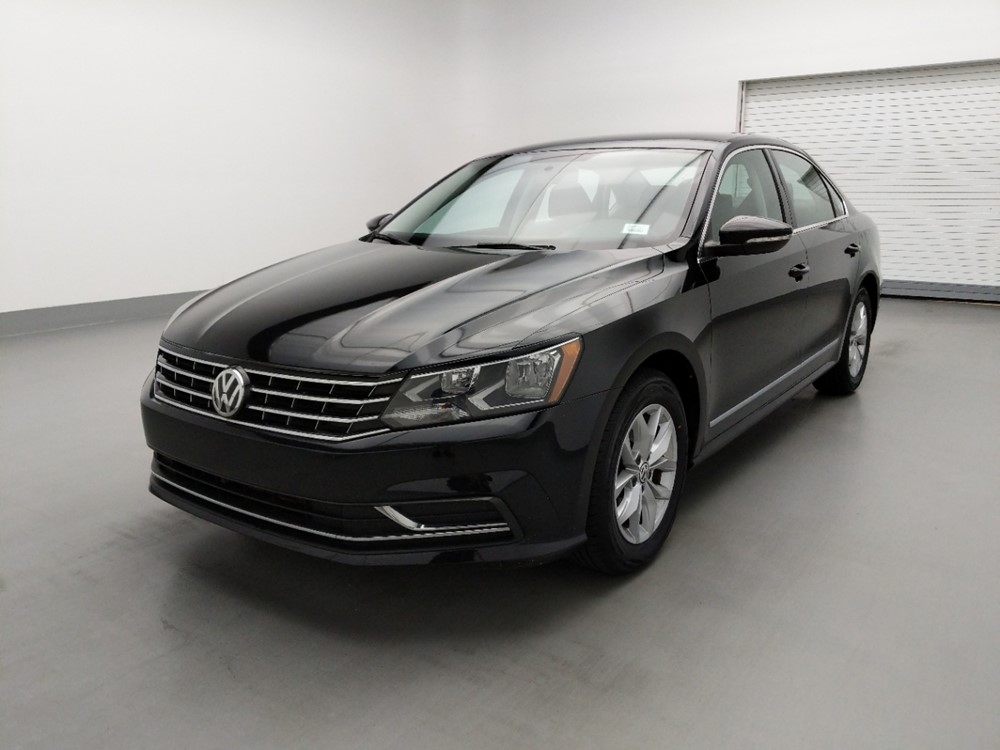 Used 2017 Volkswagen Passat Driver Front Bumper