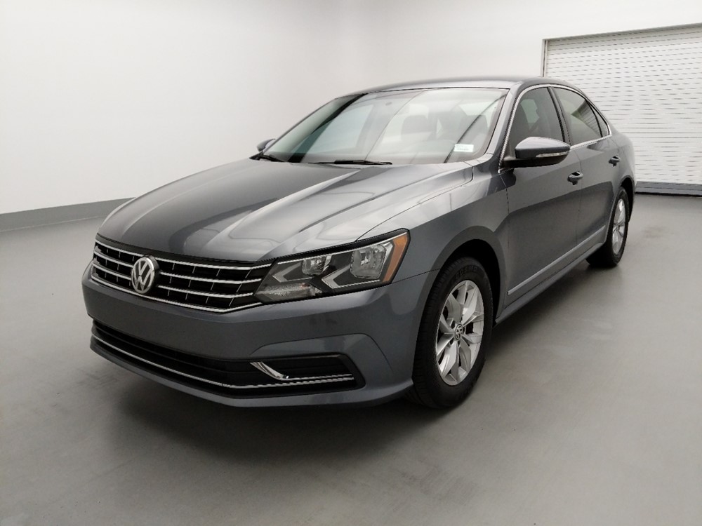 Used 2017 Volkswagen Passat Driver Front Bumper