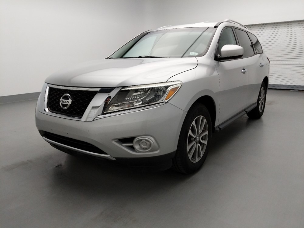 Used 2014 Nissan Pathfinder Driver Front Bumper