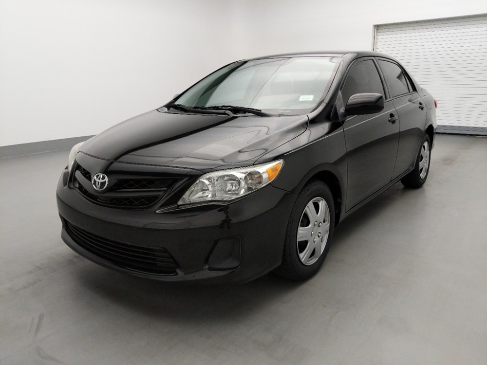 Used 2013 Toyota Corolla Driver Front Bumper