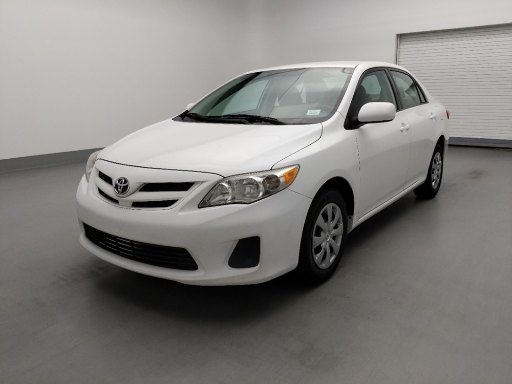 Used 2011 Toyota Corolla Driver Front Bumper