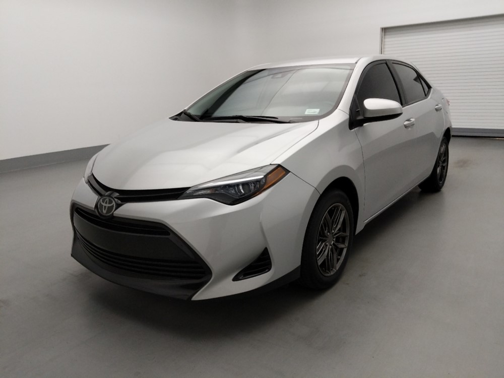 Used 2018 Toyota Corolla Driver Front Bumper