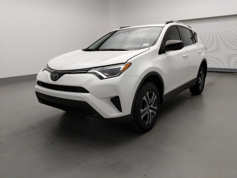 Used 2018 Toyota RAV4 Driver Front Bumper