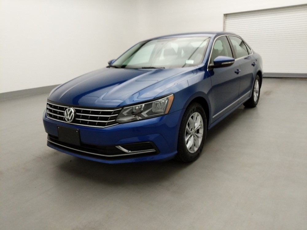 Used 2016 Volkswagen Passat Driver Front Bumper
